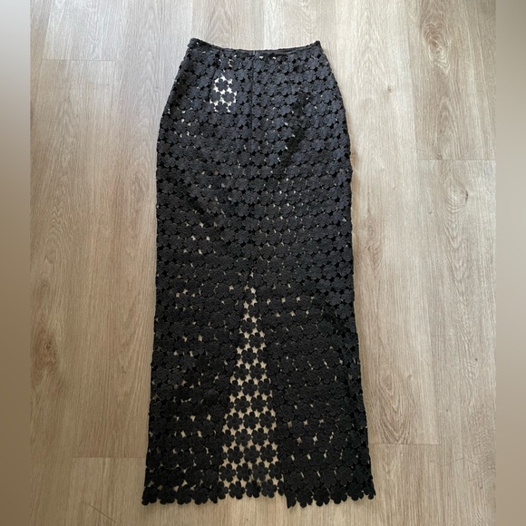 rumer capri black floral embroidered high waist midi summer cover up skirt small - Picture 6 of 8